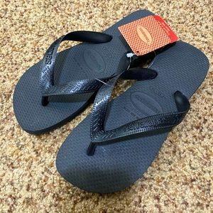 NWT Havainas Flip Flops